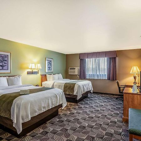 Quality Inn & Suites Hannibal Zewnętrze zdjęcie