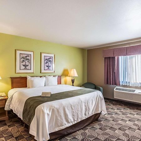 Quality Inn & Suites Hannibal Zewnętrze zdjęcie
