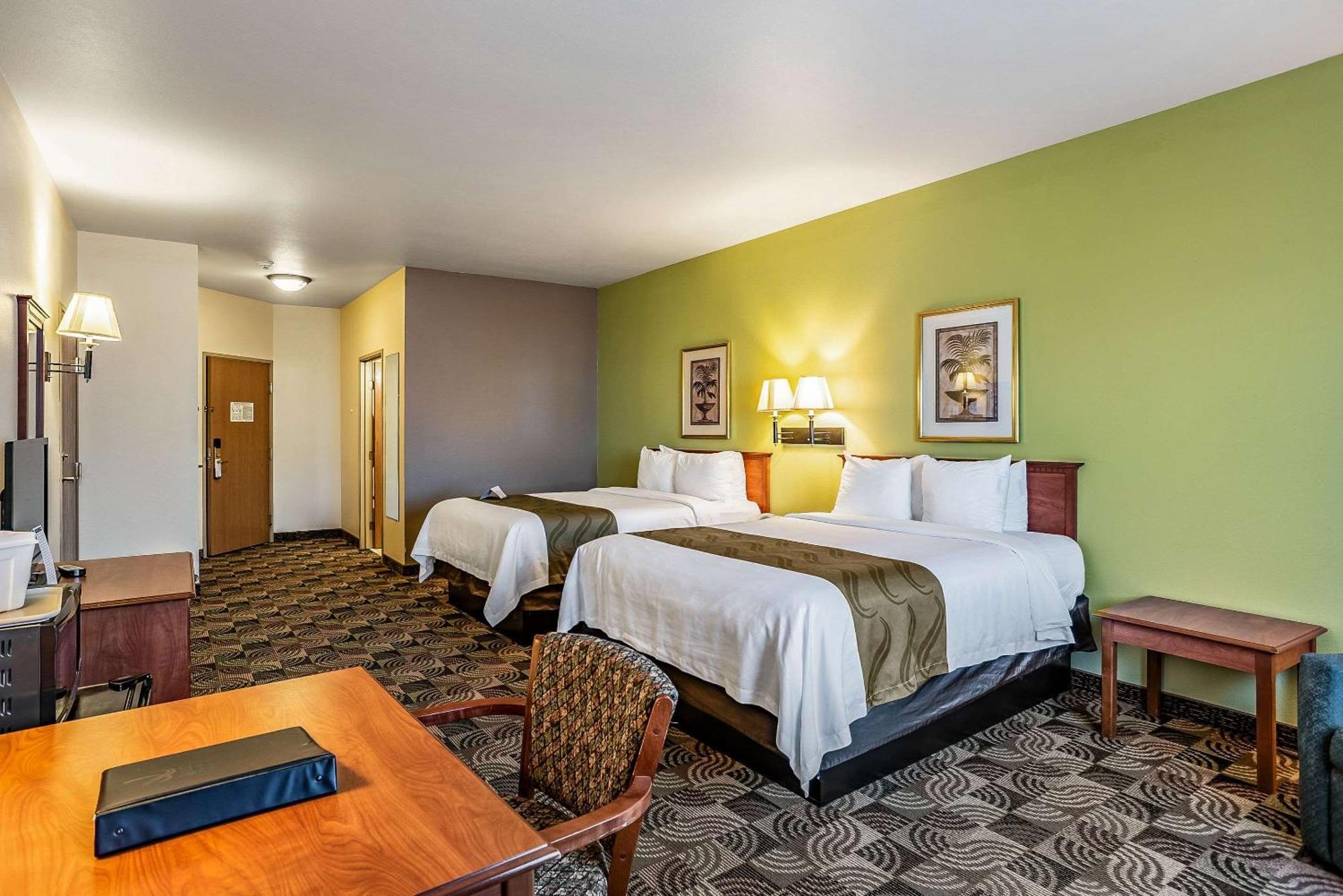 Quality Inn & Suites Hannibal Zewnętrze zdjęcie