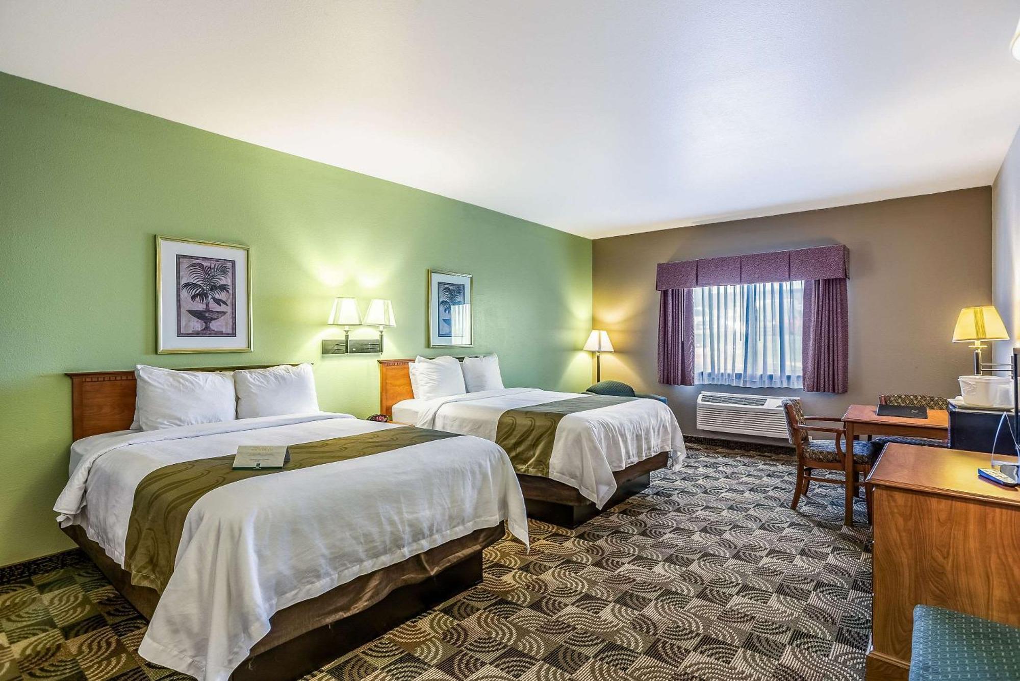 Quality Inn & Suites Hannibal Zewnętrze zdjęcie