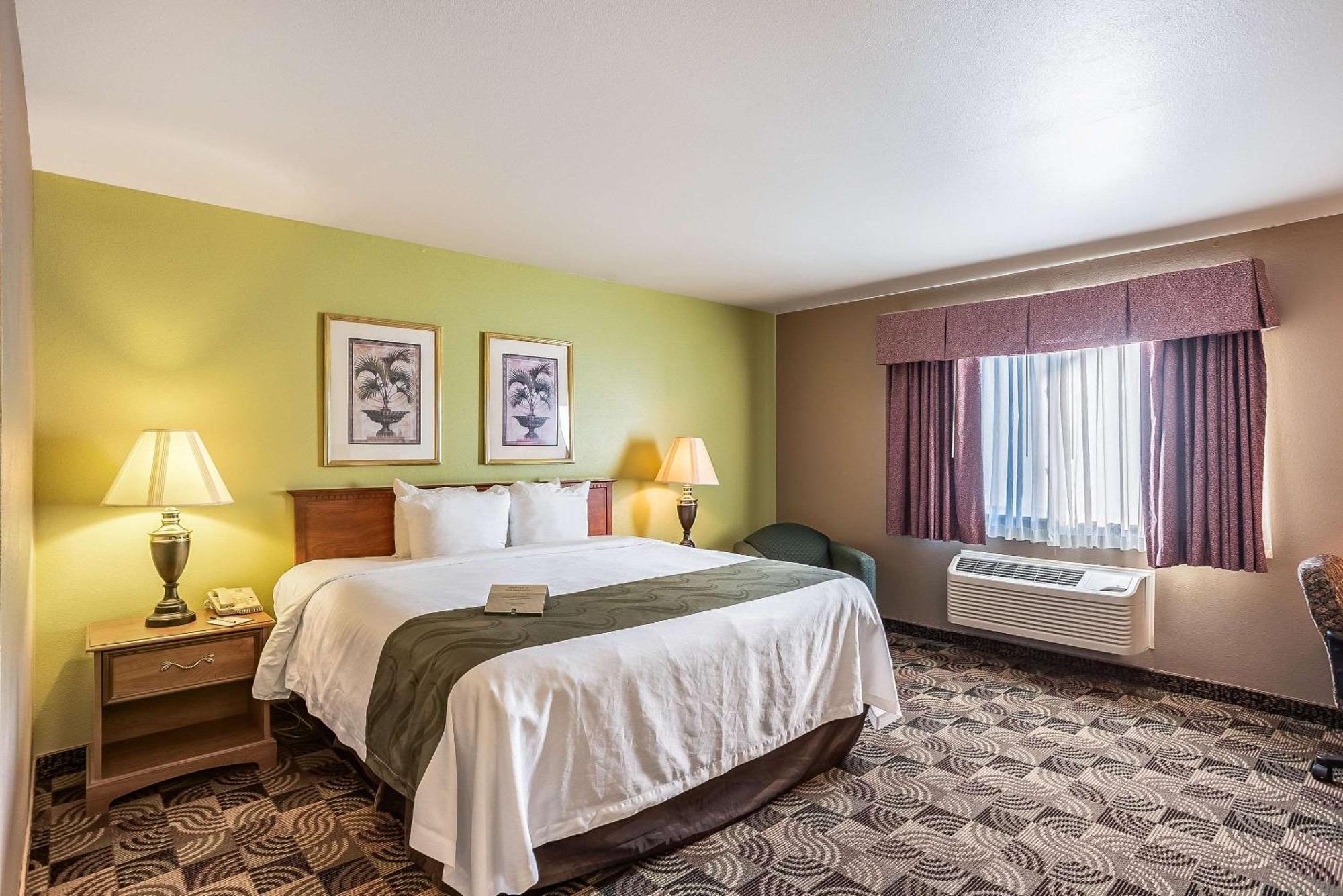 Quality Inn & Suites Hannibal Zewnętrze zdjęcie