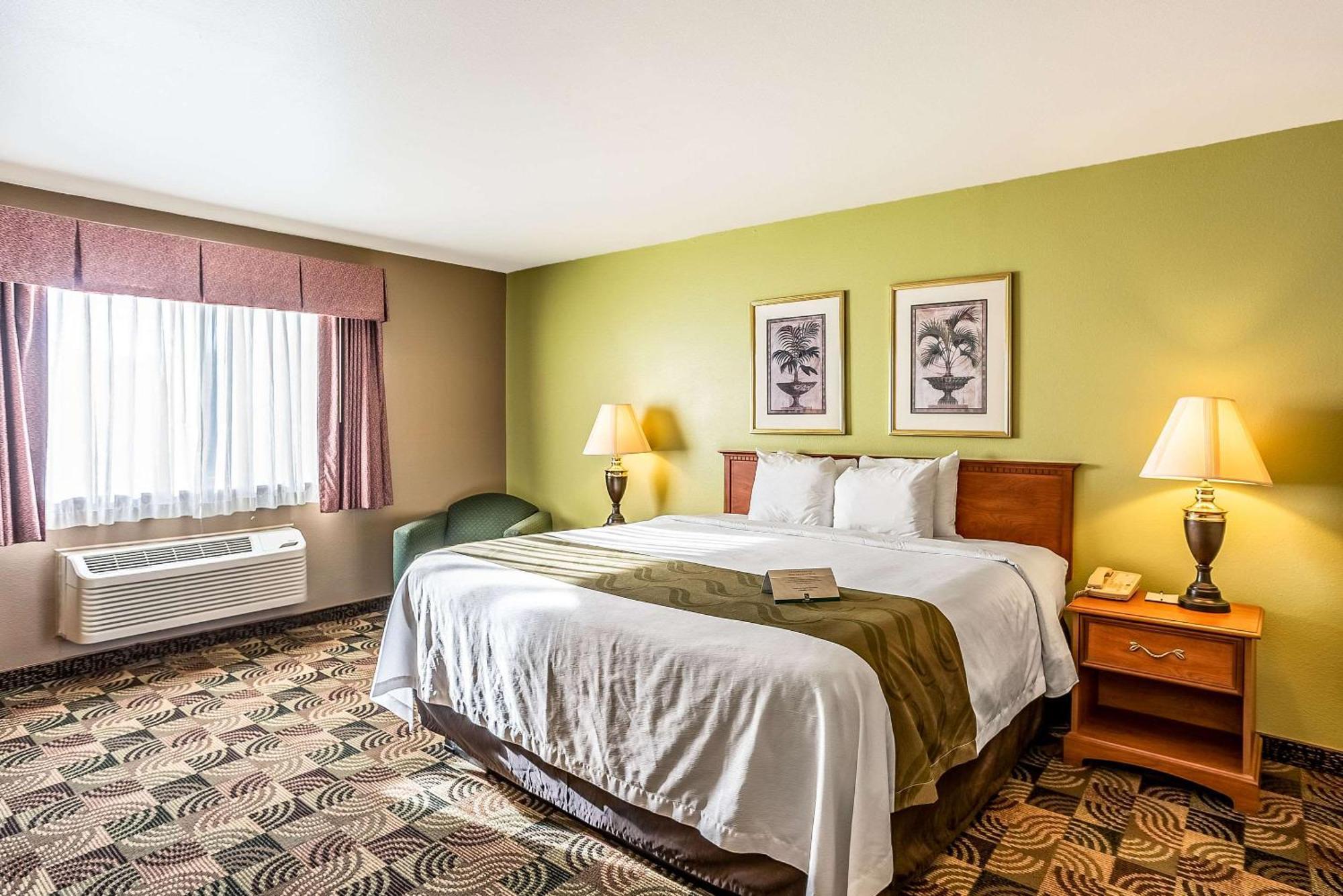 Quality Inn & Suites Hannibal Zewnętrze zdjęcie