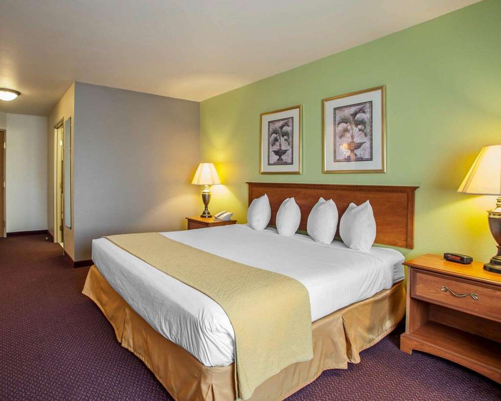 Quality Inn & Suites Hannibal Pokój zdjęcie