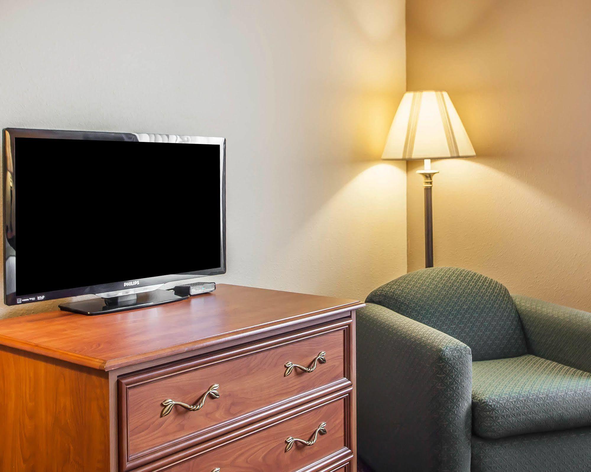Quality Inn & Suites Hannibal Zewnętrze zdjęcie
