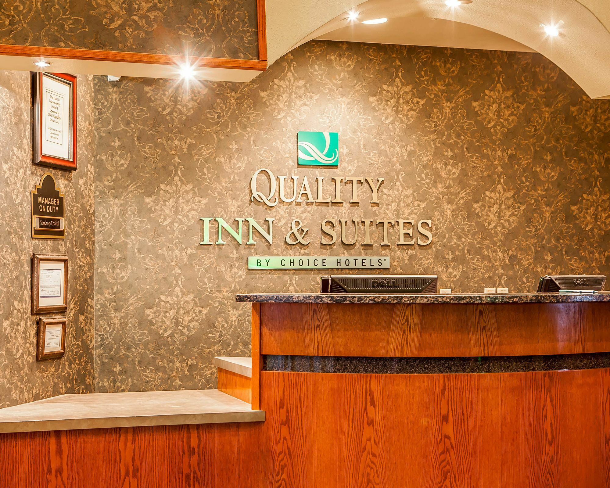 Quality Inn & Suites Hannibal Zewnętrze zdjęcie